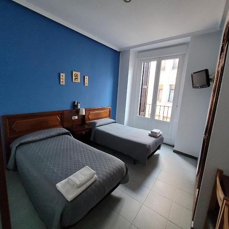 Hostal Pan America Мадрид Экстерьер фото