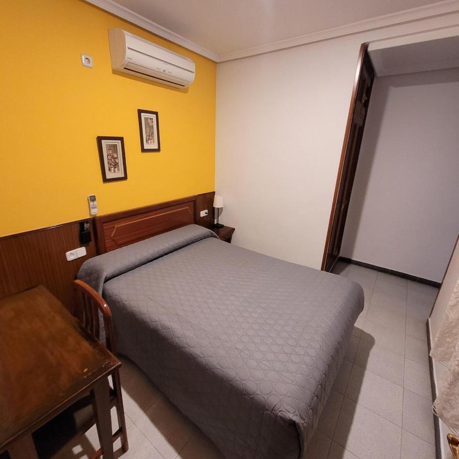 Hostal Pan America Мадрид Экстерьер фото