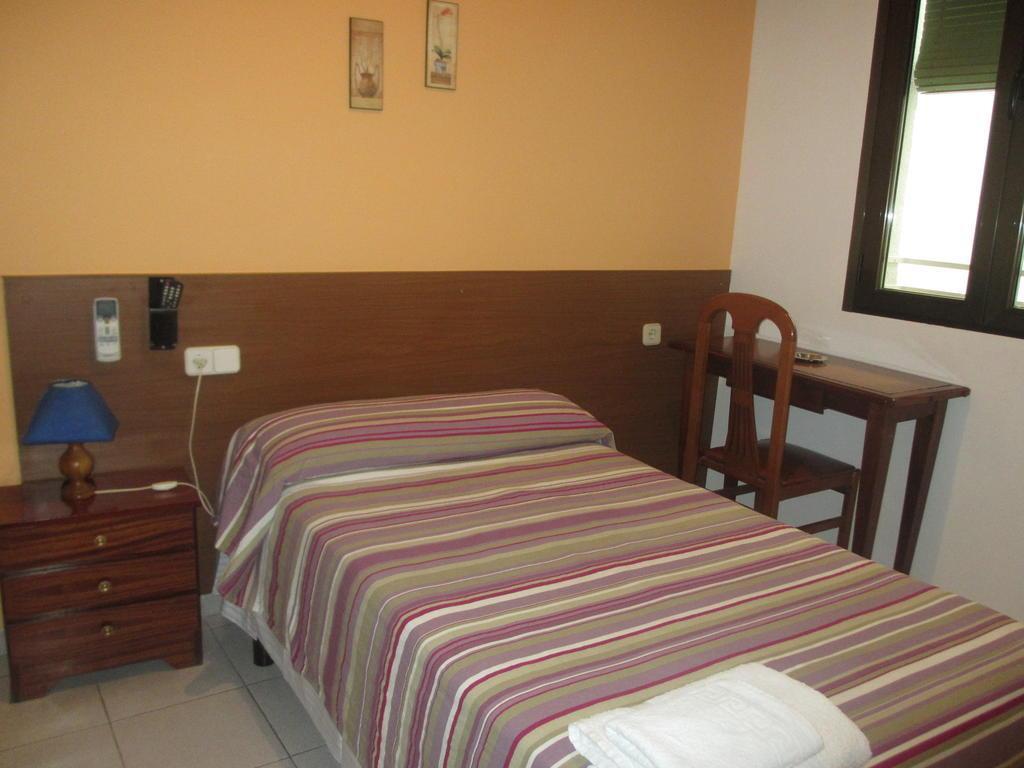 Hostal Pan America Мадрид Экстерьер фото
